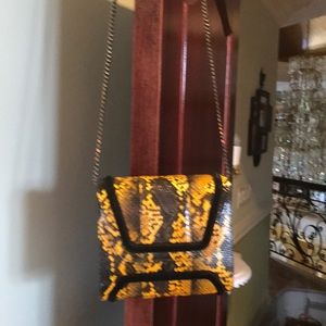 CLEARANCE SALE Absolutely gorgeous Yliana Yepez